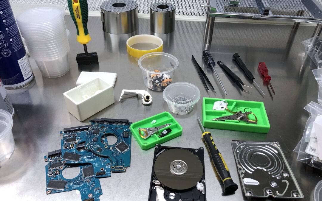 The IMPORTANCE of a Clean Room for Data Recovery…