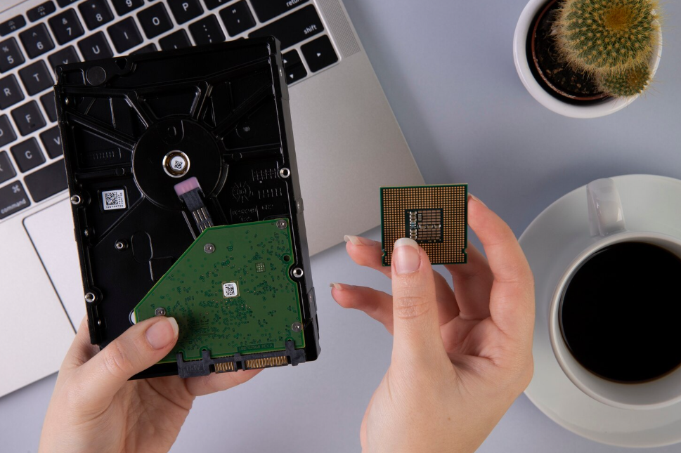 NVMe vs SATA SSD data recovery